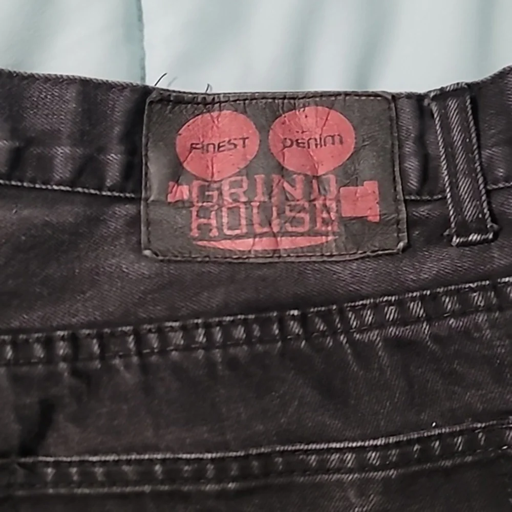 GRINDHOUSE Distressed Black Denim Cutt-off‎ Shorts Men's 38 Excellent Condition